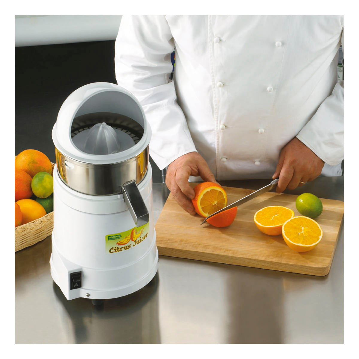 Presse-agrumes robuste JC4000 avec couvercle par Waring Commercial