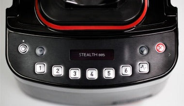 Blendtec Stealth® 885 Commercial Blender | The Quietest Powerhouse in the Kitchen